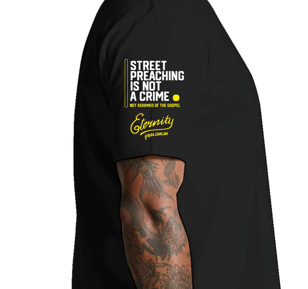 Street Preaching is Not a Crime (Heavy T-shirts)