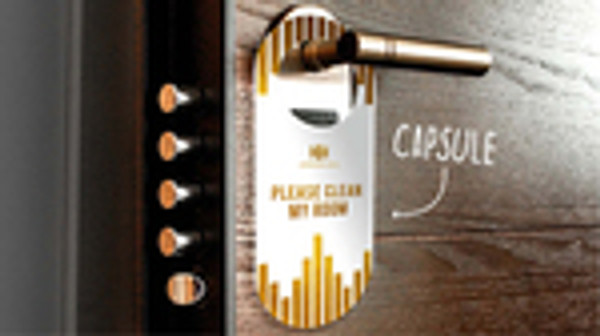 Capsule Door Hanger